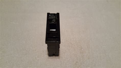 SIEMENS ITE Q120 1 POLE 20 120 VOLT PLUG IN CIRCUIT BREAKER EBay