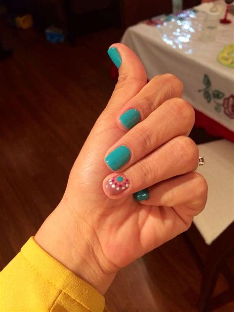 Nails Gelish Aqua Nude