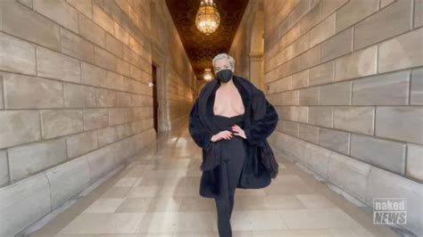 Forumophilia PORN FORUM Nude In Public Page 2