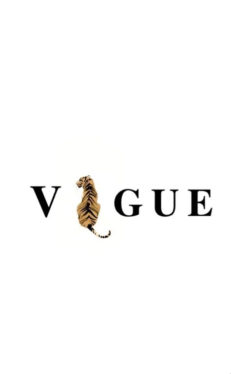 Vogue Wallpaper Magliette