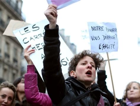 Fotos Casamento Gay Gera Protestos Contra E A Favor Na Fran A Uol Not Cias