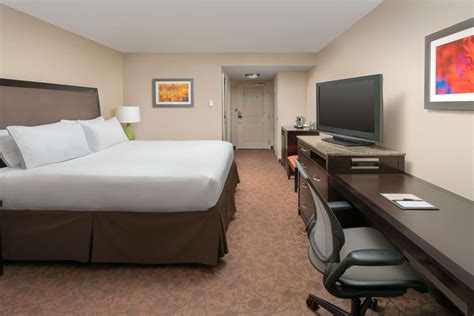DoubleTree by Hilton Hotel Sterling - Dulles Airport