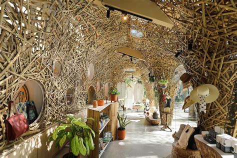 Beach Shop - Padma Resort Legian