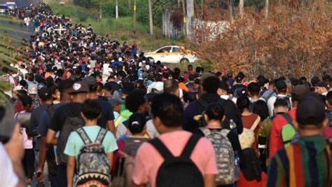 Flucht Vor Gewalt Ziel US Visum Tausende Am Weg Nach Mexiko Stadt