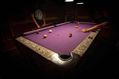 Billard in Berlin 12 Kneipen für lange Abende mit Queue und Kugeln