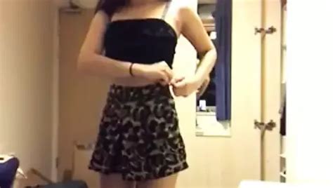 Free Indian Strip Porn Videos XHamster