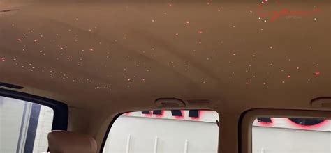 Hot girl Sam mang Mercedes Benz V250 Luxury mới tậu đi độ theo phong cách Rolls Royce