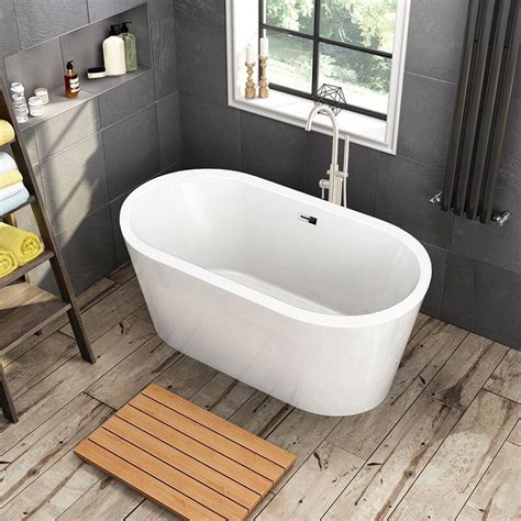 67" x 32" Freestanding Soaking Bathtub & Reviews | AllModern | Free ...