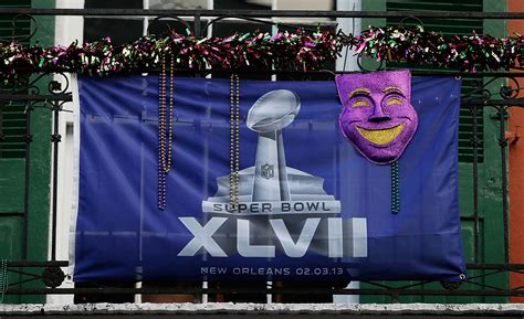 Social media transforming Super Bowl advertising - CBS News