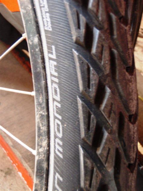 dorkythorpy: Schwalbe Marathon Mondial 26 x 2.15 (55-559) Review