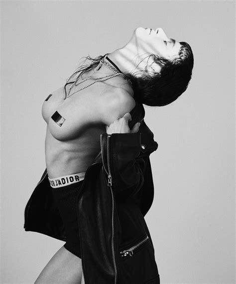 Naked Sofia Boutella Added 09 10 2016 By Junosbetterhalf