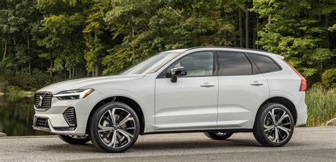 2022 Volvo Xc60 R Design