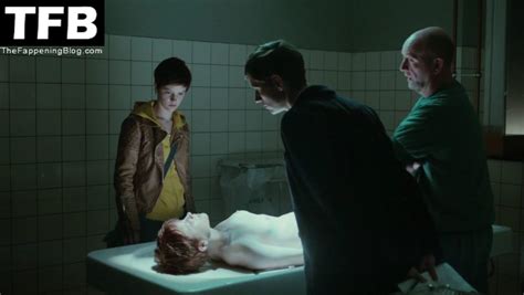 Lynn Van Royen Nude Sexy Pics TheFappening