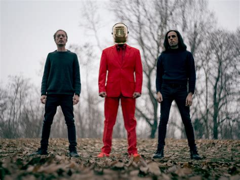 Robox | Interview | "Our goal is to shock the audience" - It's ...