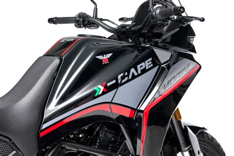 X Cape Black Ebony Moto Morini Apuesta Todo Al Negro Canariasenmoto