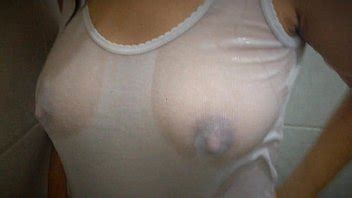 Las Tetas Mojadas De Hotwife Xvideos
