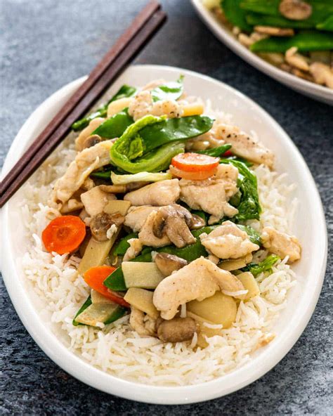 Moo Goo Gai Pan Jo Cooks