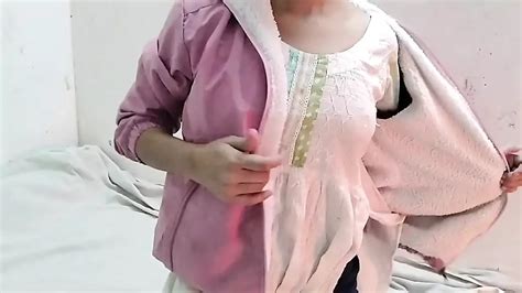 Mother In Law Ko Bathroom Me Pakad Ke Pel Diya Hd Porn Ba Xhamster