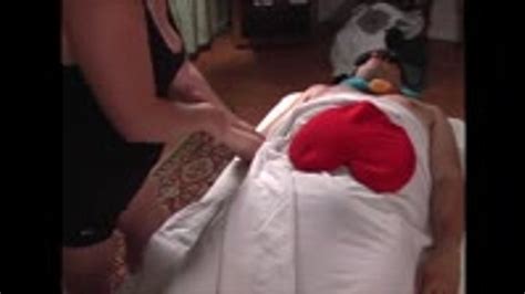 Mature Massage Theraphy Specialist Roxi Gives Sensual Massage To Her Latino Client Mp4