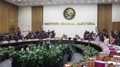 INE impone multas por 21 MDP a partidos políticos por irregularidades