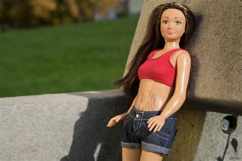 Barbie с целлюлитом | Пикабу