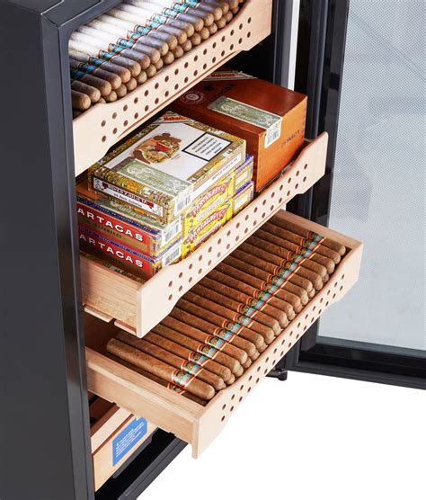 Afidano Humidor CH-120AH – Precision Storage for the Perfect Cigar