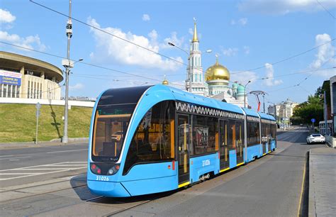 Современные трамваи в москве - 82 фото