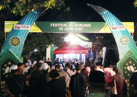 Jamaah Gus Lik Menggelar Festival Al Banjari Kediripedia