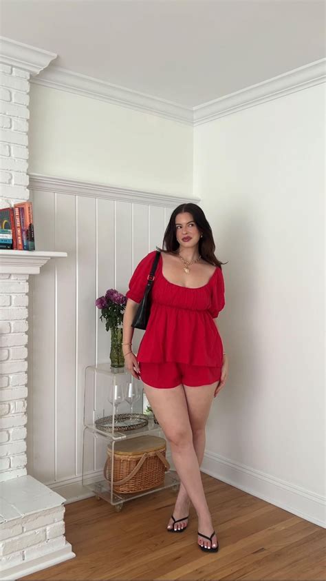 Casual Trendy and Stylish summer outfits for women | Curvy outfits