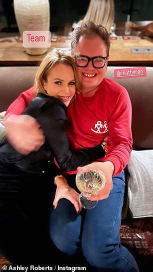 Amanda Holden Sends Pulses Racing As She Strikes A Pose In Lingerie Hot Lifestyle News