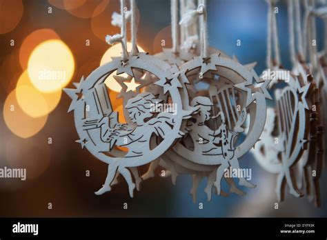 Angels with musical instruments hi-res stock photography and images - Alamy