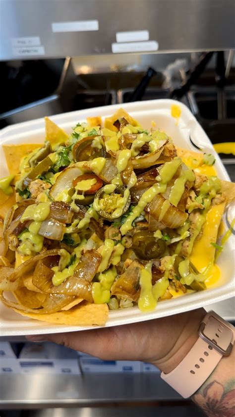 You had our Birria Fries yet? 🍟🔥 Here’s your sign to pick some up