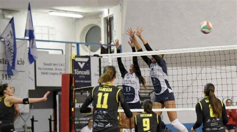 Pallavolo Nottolini Recupera Un Incontro Sull Orlo Del KO E Poi Perde