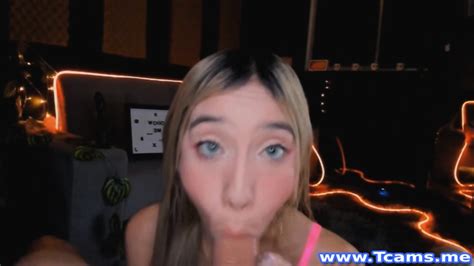 Sexy Ts Jerking Her Cock And Showing Her Ass