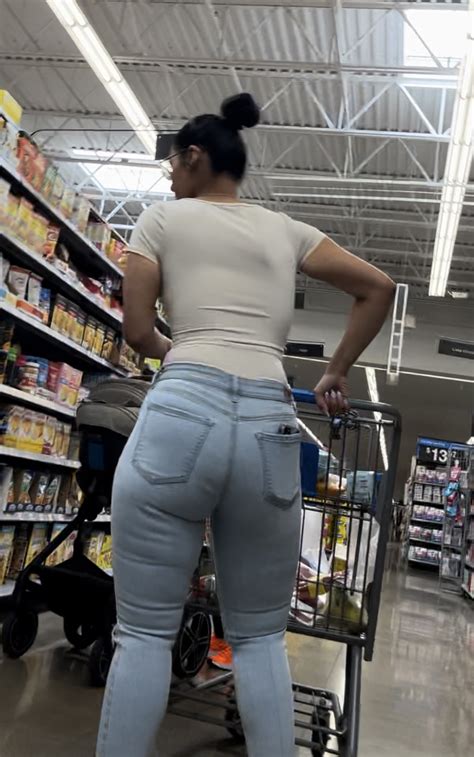 Brown Babe With Big Booty Glasses Pokies And Unique Shape Always Oc Tight Jeans Forum