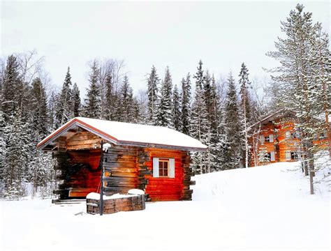 Solve Winter In The Mountains Resizable To Pieces Jigsaw Puzzle