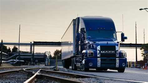 Mack Anthem Models Take Command At Tmc Volvo Group