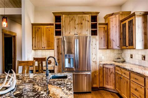 Kitchen Paint Colors With Natural Hickory Cabinets | www.resnooze.com