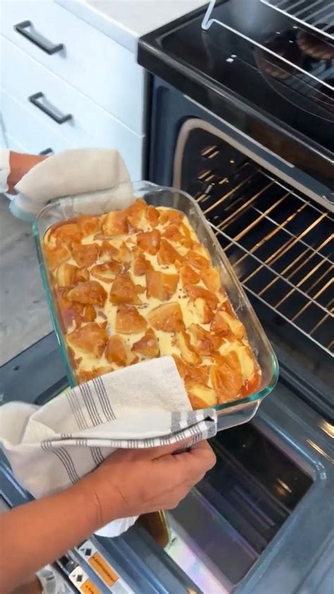 335K Views 3 6K Reactions Peach Cobbler With Krispy Kreme Donuts