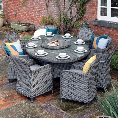 Supremo Rydal 8 Seat Set Tong Garden Centre
