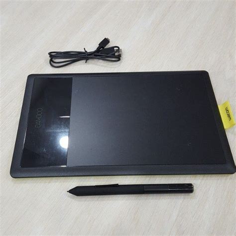 Bamboo Drawing Tablet, Computers & Tech, Laptops & Notebooks on Carousell