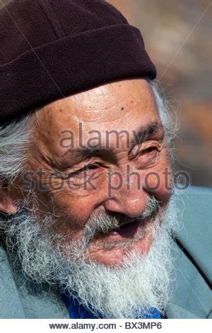 Portrait Of An Inuit Man Stock Photo Alamy