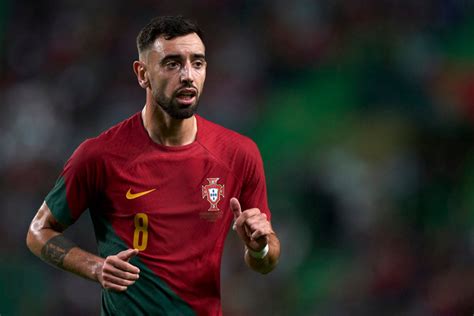 Bruno Fernandes Gives Blunt Response To Cristiano Ronaldo Question