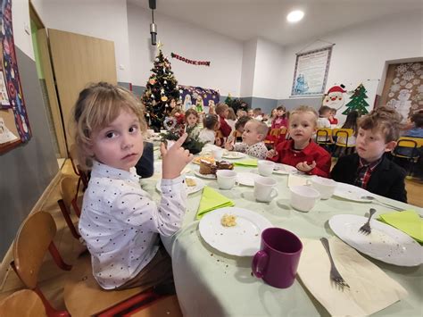 Wigilia W Przedszkolu Przedszkole Publiczne Nr Zielony Domek