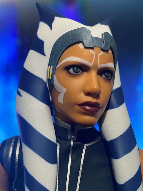 Hot Toys Tms The Clone Wars Ahsoka Tano Collectible Figure Page Collector