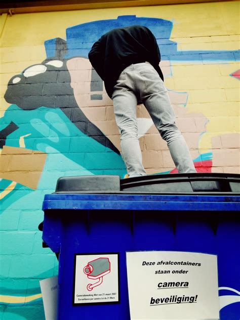 Fuck Cameras R Graffiti