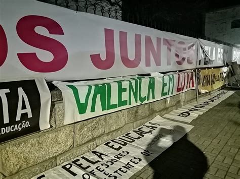 Professores Em Vig Lia De Protesto Em Viana Do Castelo