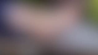 Barefoot Brunette Shows Feet In Public Video Porno Gratis YouPorn