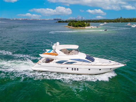 Azimut 65 — Miami Boat Rentals And Yacht Charters