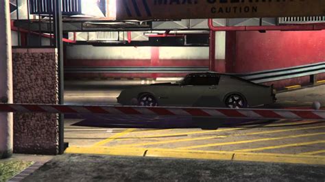 Sideshow In A Garage Fuck With Itt YouTube